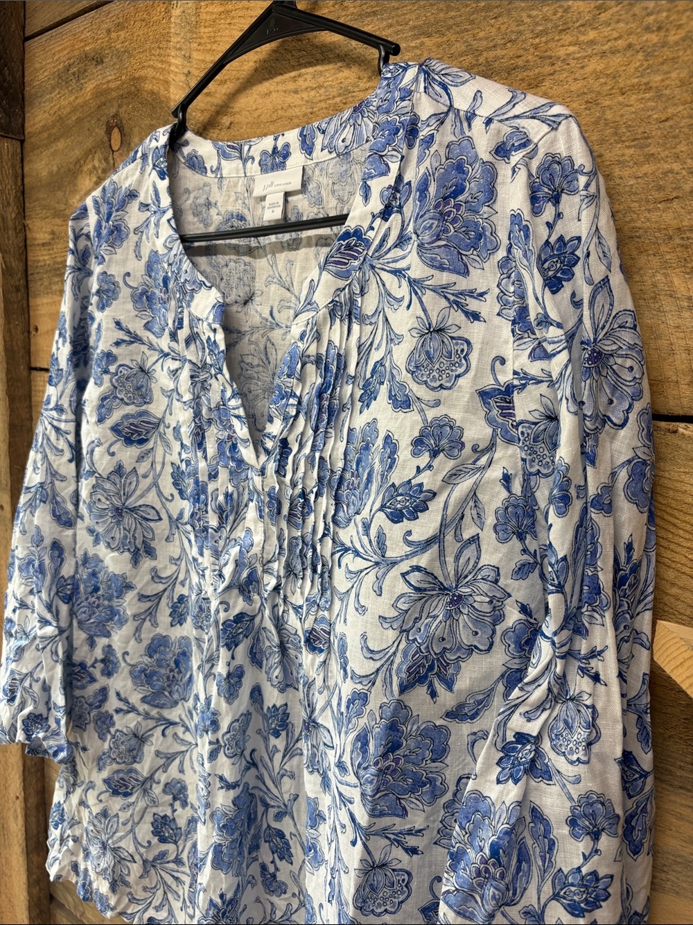 J. Jill Pleated 3/4 Sleeve V Neck Blouse - Picture 3 of 7